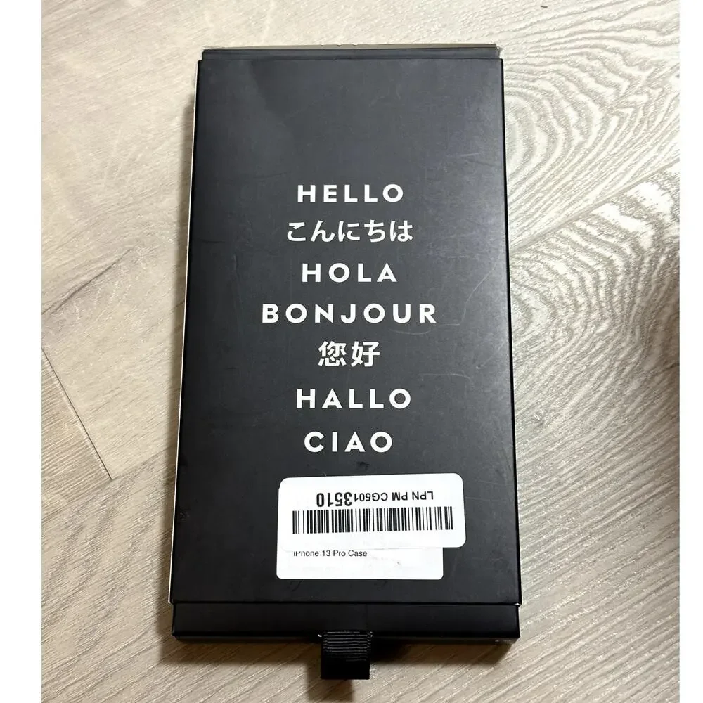 Kate Spade Hearts Clear Resin iPhone 13 Pro Case - Damage box